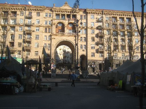 A building on Khreshchatyk, one of the streets closed due to the protest camp.  The passageway, partially barricaded, leads to Z.B.