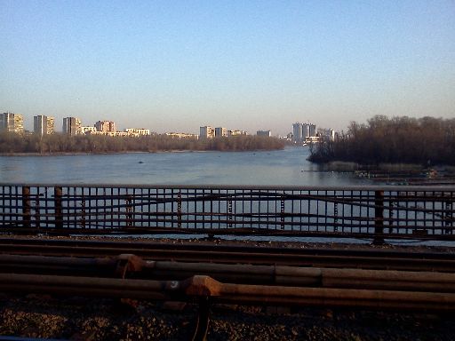 View of the Dnieper the dangerous side of the bridge